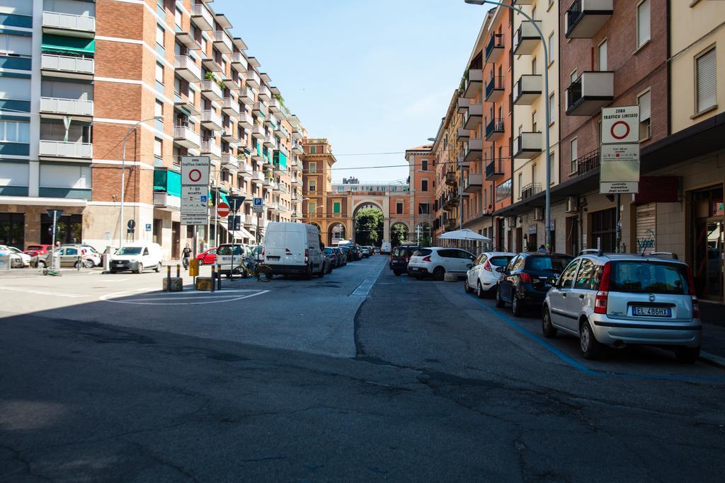 Astoria Suite Apartments Bologna Exteriör bild