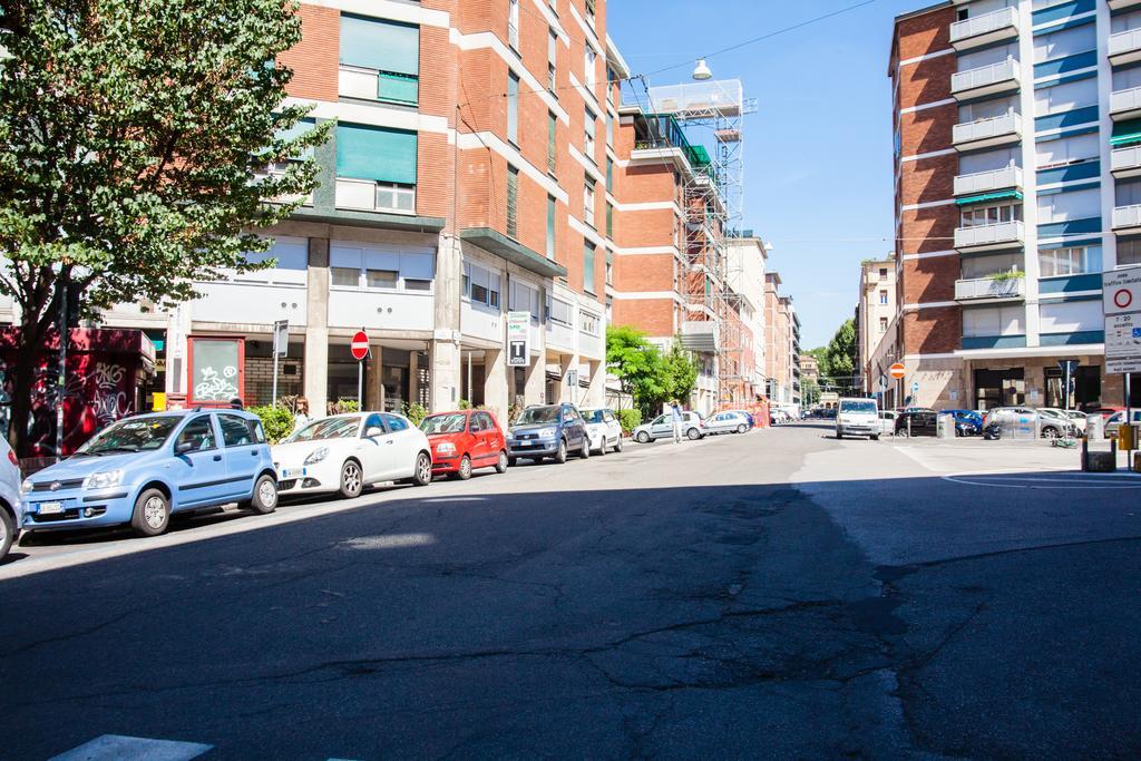 Astoria Suite Apartments Bologna Exteriör bild