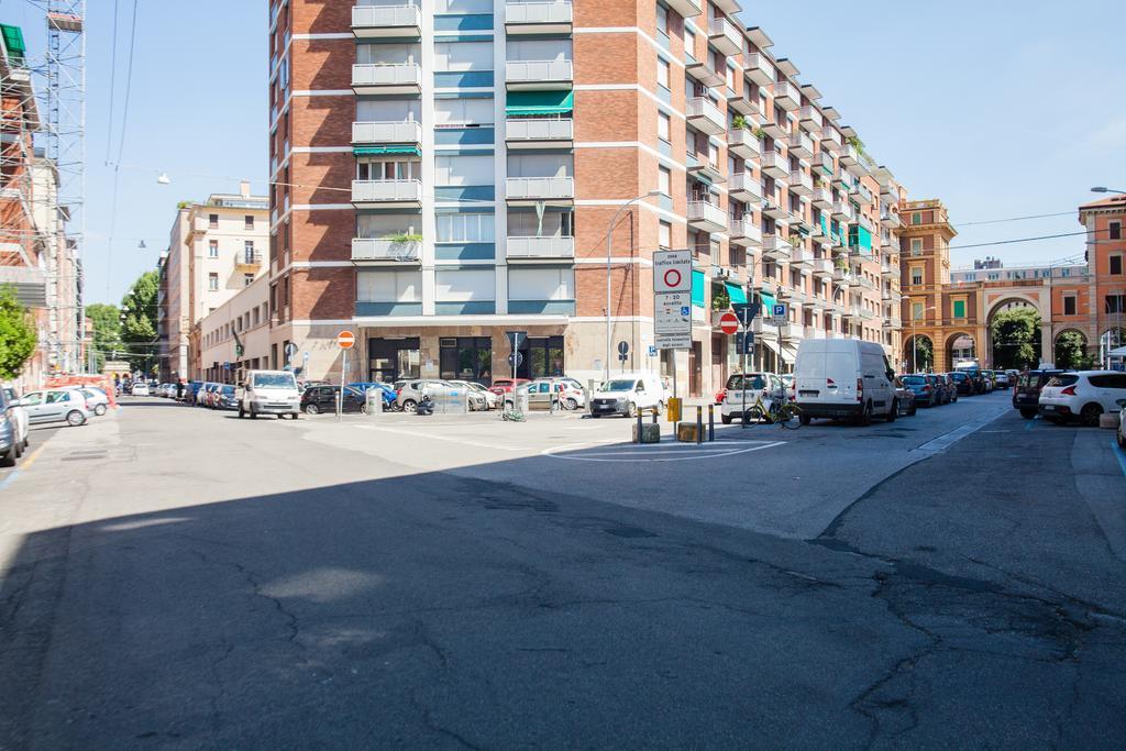 Astoria Suite Apartments Bologna Exteriör bild